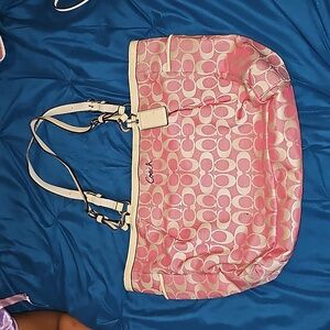 COACH handbag classic